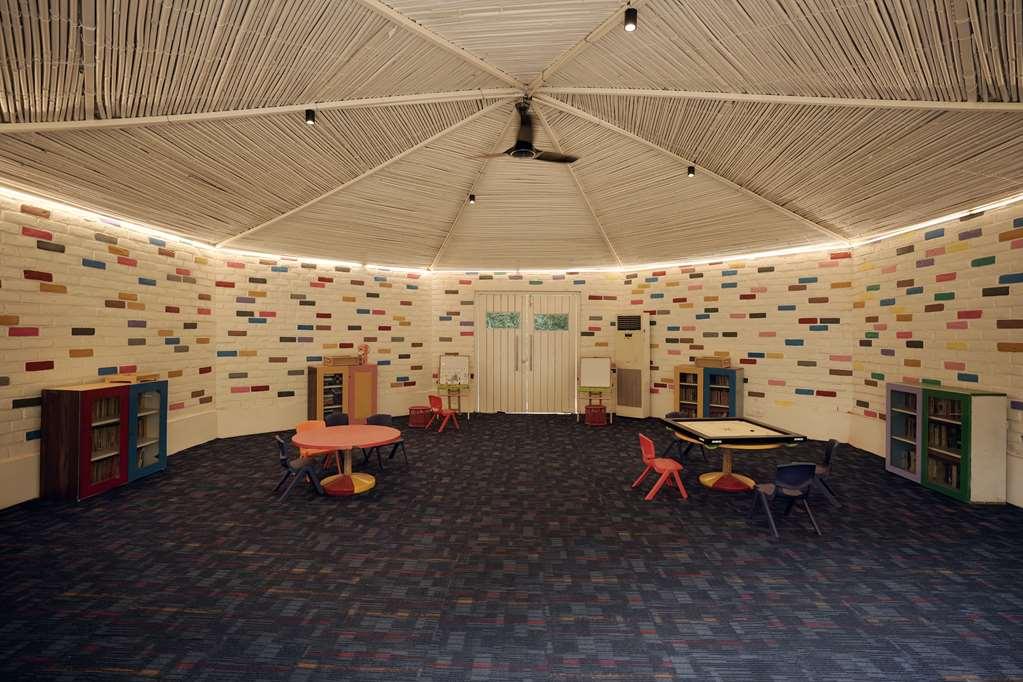 Best Western Resort Country Club Gurgaon Servizi foto